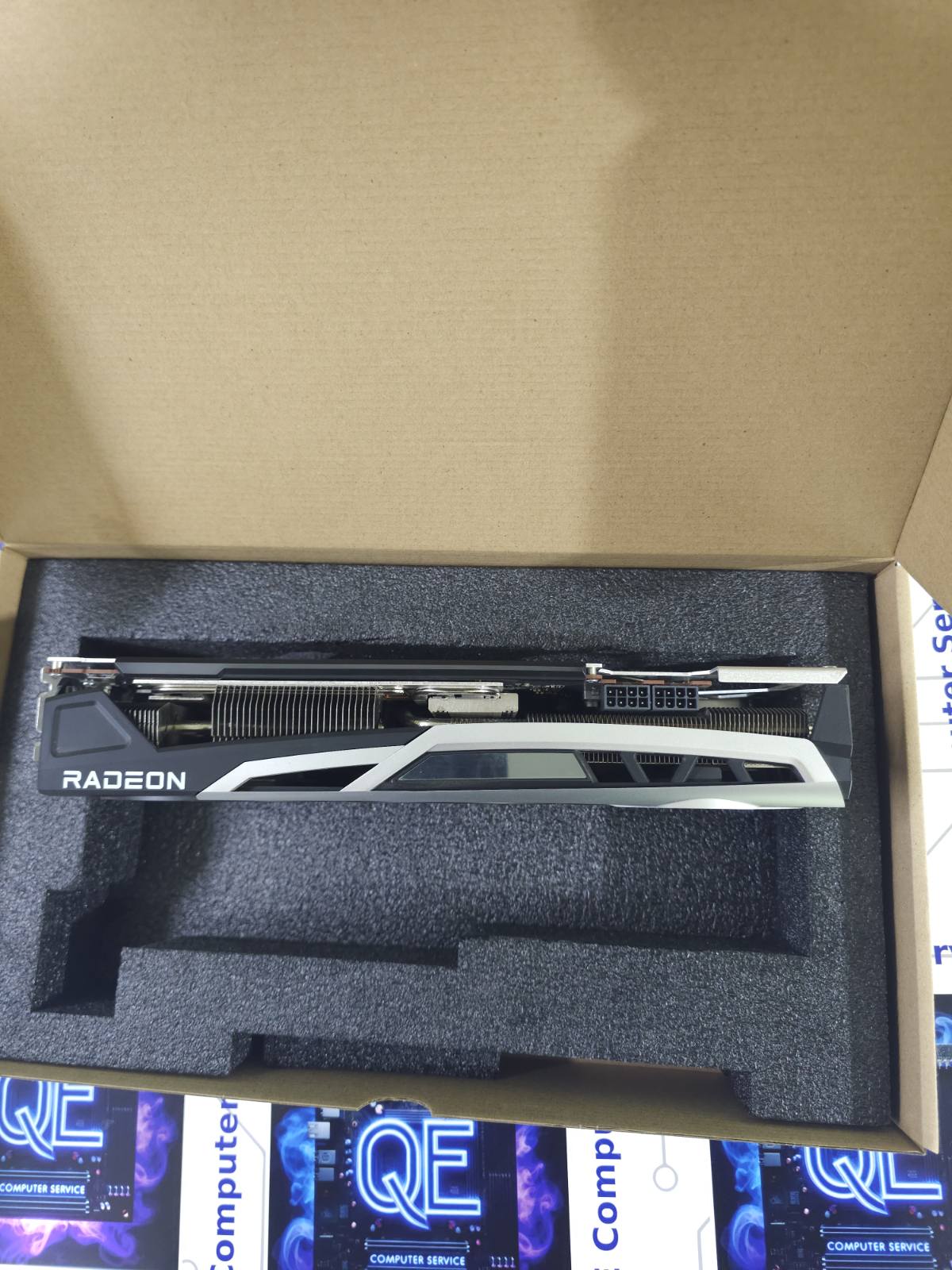 AMD Radeon™ RX 6800 XT Phantom Gaming 16GB OC