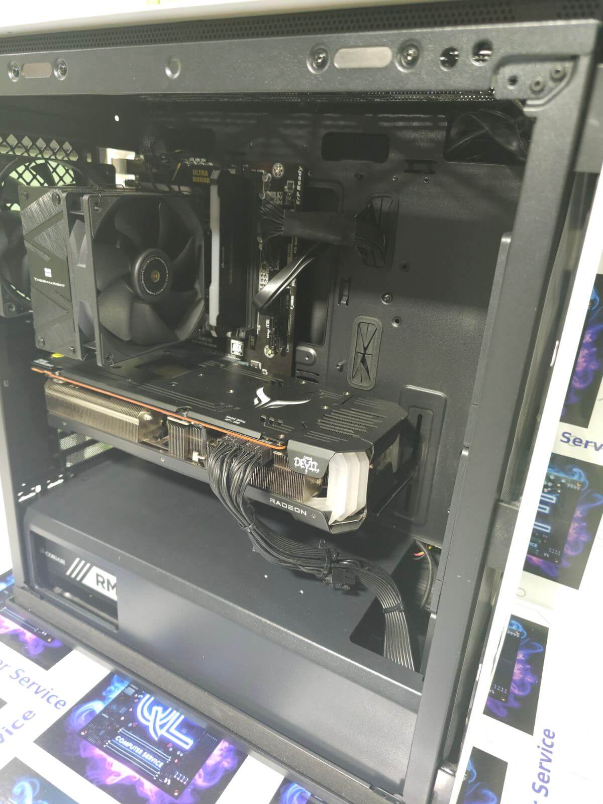 Геймърски Компютър за лек гейминг | |