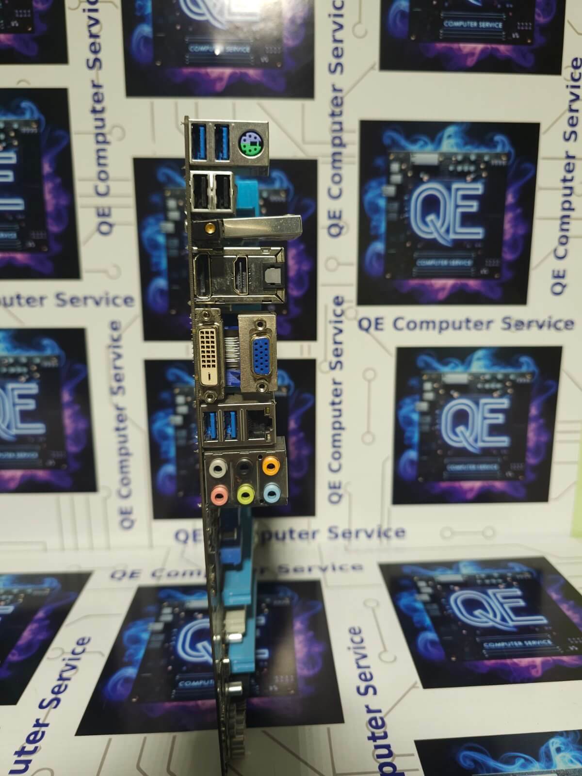 Дънна платка Asus P8Z77-V PRO, Z77, LGA1155, DDR3, 3xPCI-E +i5-3570K | |